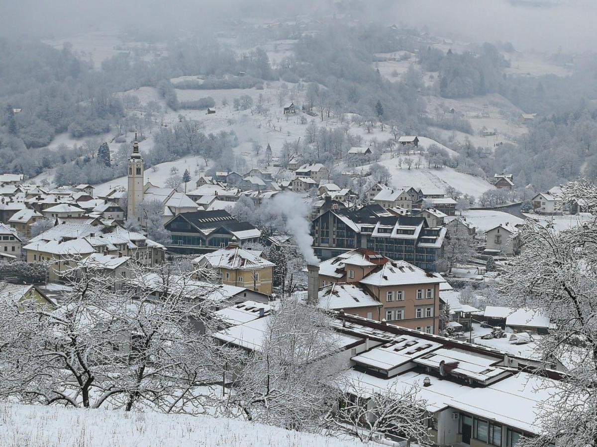 Prenocisca Cerkno Albergue Exterior foto